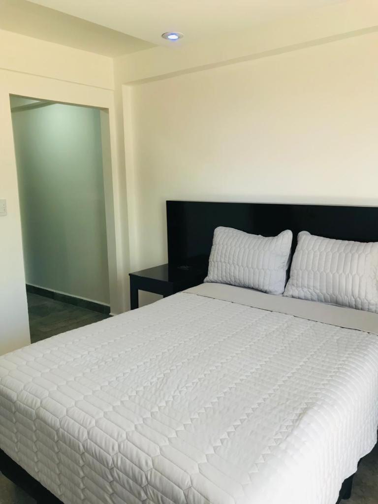 Hotel And Suites Cananea Zewnętrze zdjęcie